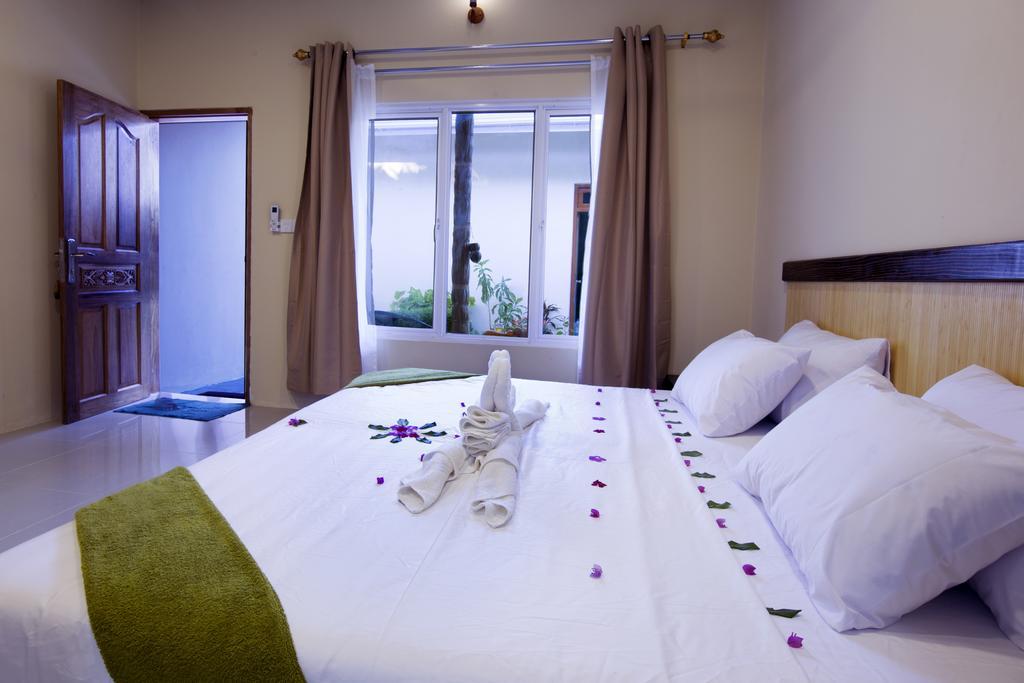 Hotel Ari Heaven Thoddoo Maldives Extérieur photo